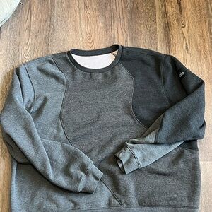 ALO Yoga Gray and Black Crewneck Sweater unisex